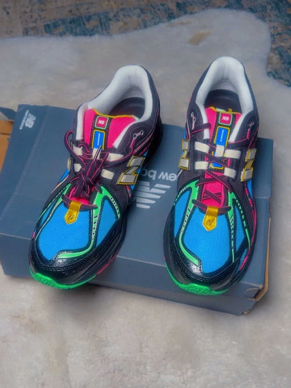 New Balance 'Blue Sneakers with Neon Accents